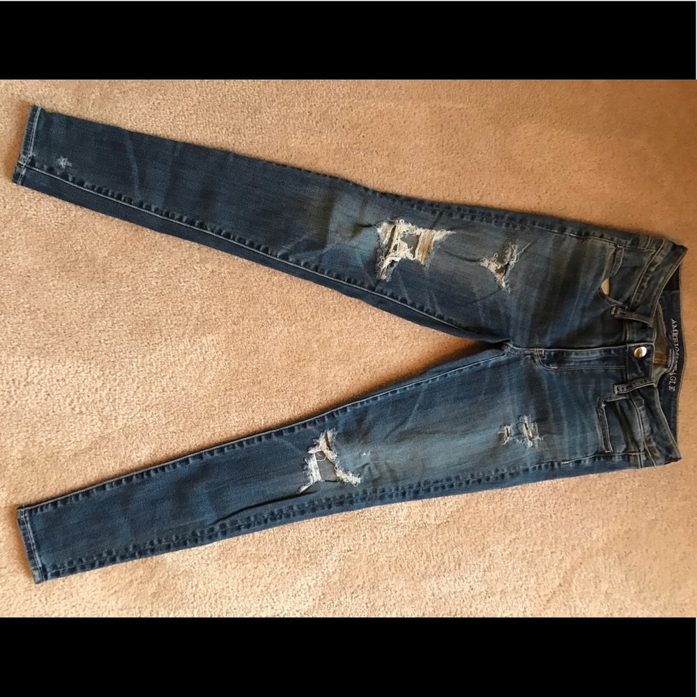 American Eagle Distressed Jeans